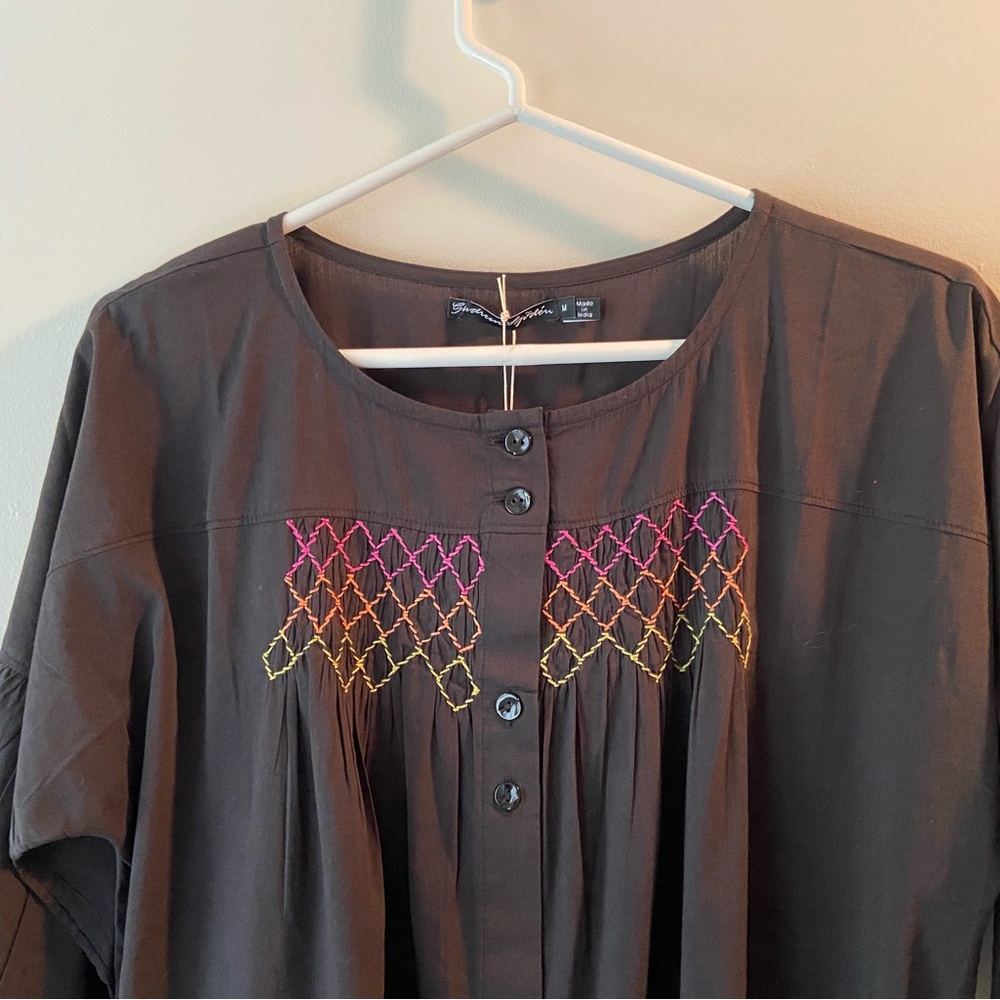 NEW Gudrun Sjoden Embroidered Top 🧵🪡 - Picture 4 of 8